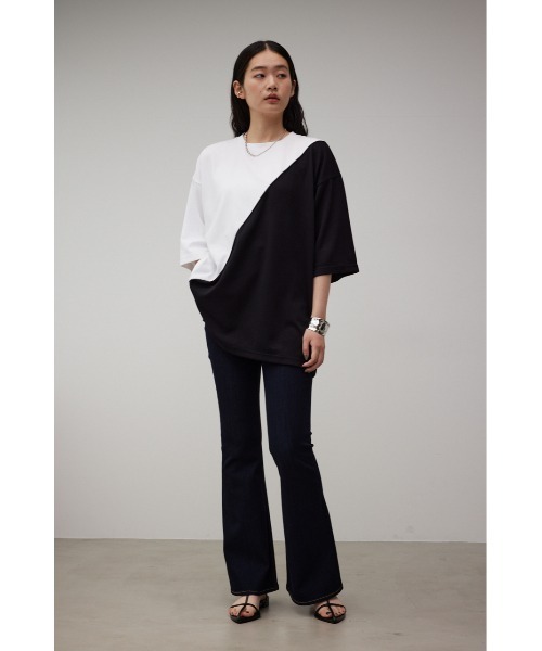 AZUL by moussy(アズールバイマウジー)の「BI-COLOR BIAS TOPS/バイカラーバイアストップス(Tシャツ/カットソー・メンズ・ホワイト系その他/ブラック系その他/ブルー系その他2・FREE)」の14枚目の写真