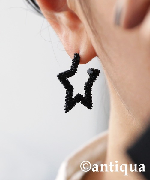 antiqua(アンティカ)の「スターモチーフピアス(ピアス(両耳用)・レディース・ブラック・FREE)」の7枚目の写真