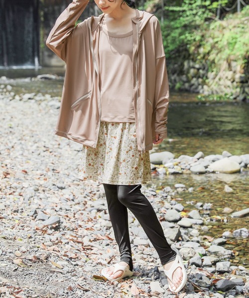 osharewalker（オシャレウォーカー）の「【廃盤】『12分丈レギンス』（ラッシュガード・レディース・グレー/ブラック・1/2）」の6枚目の写真