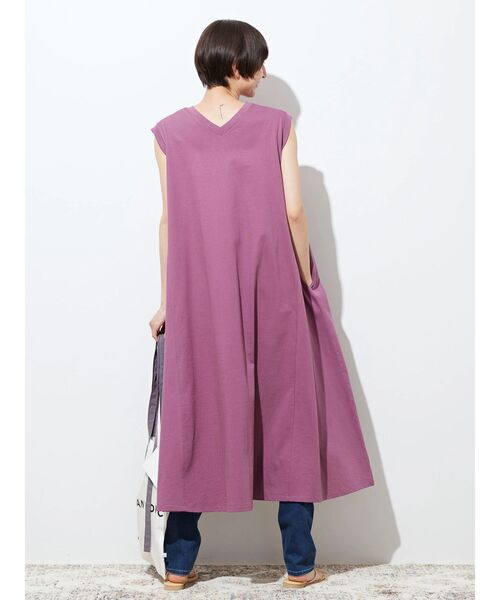 AMERICAN HOLIC（アメリカンホリック）の「ノースリーブカットフレアワンピース（ワンピース・レディース・パープル/ネイビー/ブラウン/マスタード・L/M）」の22枚目の写真