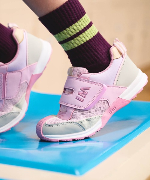 IFME（イフミー）の「KIDS｜IFME joob 太ベルトコンビカラースニーカー B（スニーカー・キッズ・ピンク/パープル/グリーン・21.0cm/17.5cm/15.5cm/20.5cm/20.0cm/16.0cm/18.0cm/19.0cm/18.5cm/15.0cm/17.0cm/16.5cm/19.5cm）」の10枚目の写真