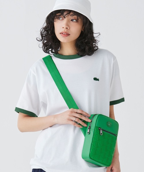 LACOSTE(ラコステ)の「NOMOGRAMME スプレットレザー モノグラムショルダーバッグ(ショルダーバッグ・メンズ・ブラック/ダークグリーン/ベージュ/グリーン/グレー・FREE)」の5枚目の写真