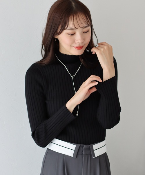 BLUEEAST（ブルーイースト）の「配色＆無地ワイドリブハイネックニット（ニット/セーター・レディース・レッド/ブラック/ベージュ系/グリーン系/アイボリー・MEDIUM）」の22枚目の写真