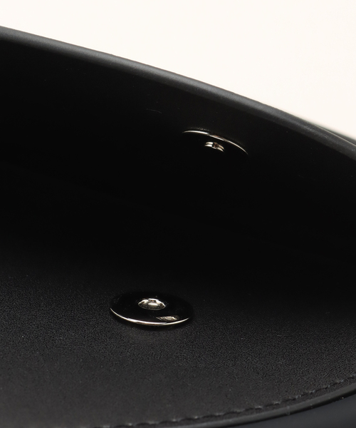 NaNa-NaNa（ナナナナ）の「【nana-nana/ナナ-ナナ】HOOP RECYCLED LEATHER（ハンドバッグ・レディース・ブラック・FREE）」の7枚目の写真