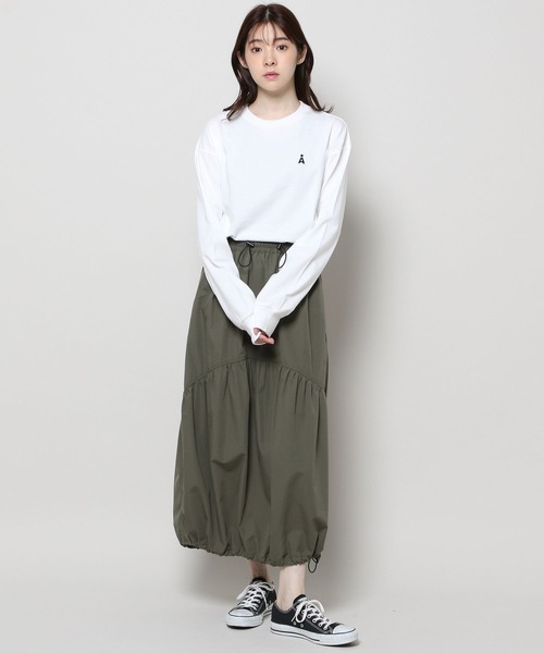 ALAND(エーランド)の「【UNISEX】ALAND/ワッペンロゴ長袖Tシャツ(Tシャツ/カットソー・レディース・ベージュ/ブラック/ホワイト/ブルー/ネイビー・LARGE/MEDIUM/X-LARGE/SMALL)」の14枚目の写真