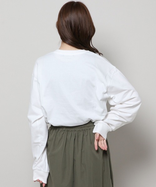 ALAND(エーランド)の「【UNISEX】ALAND/ワッペンロゴ長袖Tシャツ(Tシャツ/カットソー・レディース・ベージュ/ブラック/ホワイト/ブルー/ネイビー・LARGE/MEDIUM/X-LARGE/SMALL)」の18枚目の写真