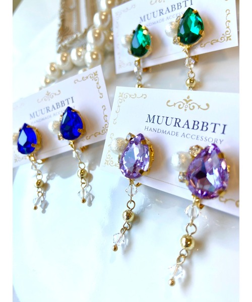 tone(トーン)の「【MUURABBTI】雫ビジューとスワロフスキーのイヤリング(MA)(イヤリング・レディース・コバルトブルー/エメラルドブルー/バイオレット・FREE)」の7枚目の写真