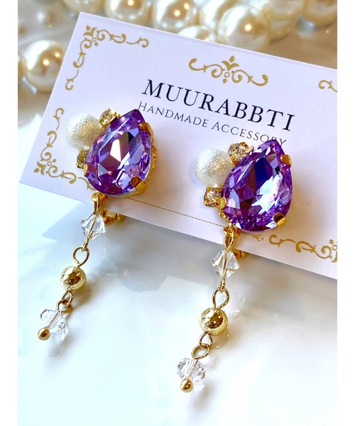 tone(トーン)の「【MUURABBTI】雫ビジューとスワロフスキーのイヤリング(MA)(イヤリング・レディース・コバルトブルー/エメラルドブルー/バイオレット・FREE)」の11枚目の写真