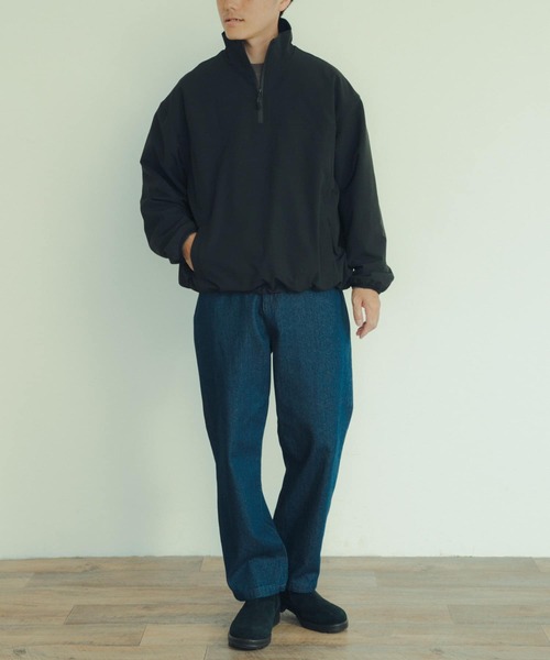 ITEMS URBANRESEARCH(アイテムズ アーバンリサーチ)の「撥水×ストレッチナイロンハーフZIPジャケット(ナイロンジャケット・メンズ・ブラック/ネイビー・MEDIUM/LARGE)」の10枚目の写真