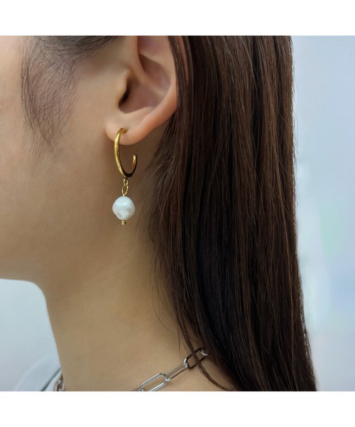 tone(トーン)の「【kocea】ステンレスピアス/淡水パール 金属アレルギー対応アクセサリー(MA)(ピアス(両耳用)・レディース・B/A/C/D・FREE)」の3枚目の写真