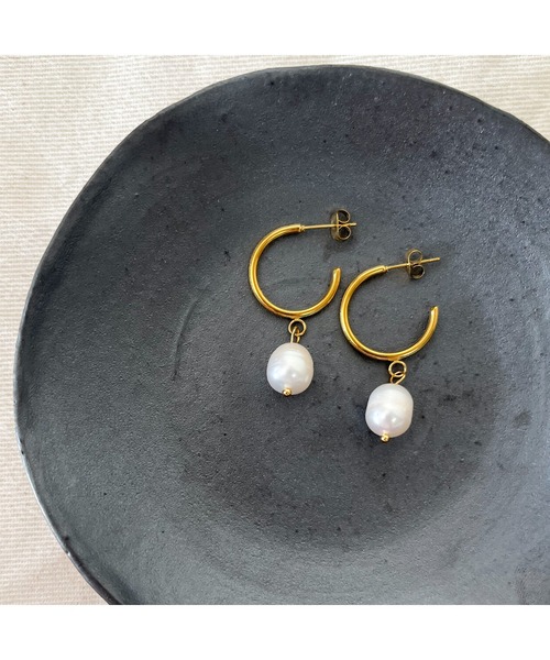 tone(トーン)の「【kocea】ステンレスピアス/淡水パール 金属アレルギー対応アクセサリー(MA)(ピアス(両耳用)・レディース・B/A/C/D・FREE)」の12枚目の写真
