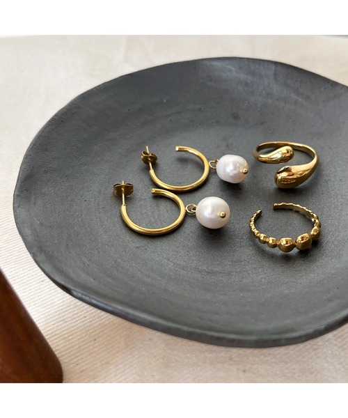 tone(トーン)の「【kocea】ステンレスピアス/淡水パール 金属アレルギー対応アクセサリー(MA)(ピアス(両耳用)・レディース・B/A/C/D・FREE)」の16枚目の写真