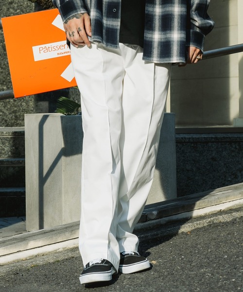 Subciety(サブサエティ)の「BALLOON CHINO SLACKS(スラックス・メンズ・ブラック/アイボリー/グレー/オリーブ・SMALL/MEDIUM/X-LARGE/LARGE)」の19枚目の写真