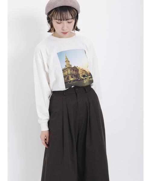 Samansa Mos2（サマンサ モスモス）の「プリントアソートロングTシャツ（Tシャツ/カットソー・レディース・チャコールグレー/ベージュ/オフホワイト/キナリ・F）」の7枚目の写真