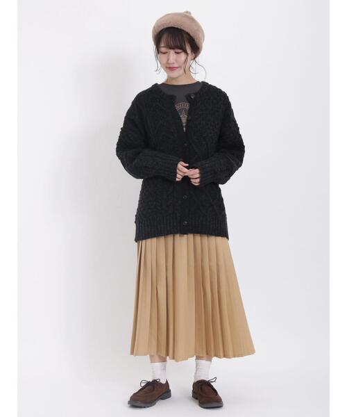 Samansa Mos2（サマンサ モスモス）の「プリントアソートロングTシャツ（Tシャツ/カットソー・レディース・チャコールグレー/ベージュ/オフホワイト/キナリ・F）」の22枚目の写真