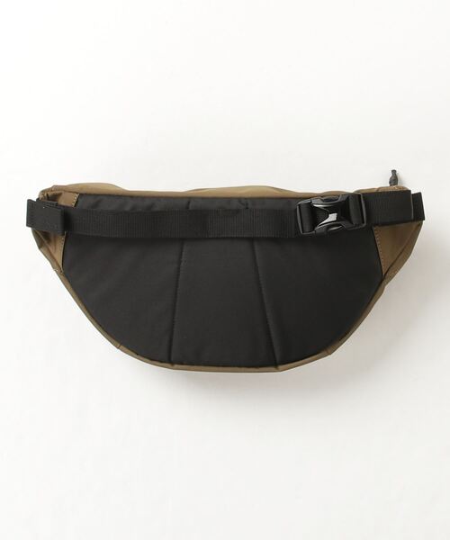 OAKLEY(オークリー)の「オークリー ESSENTIAL WAIST M 7.0 FW /ウエストポーチ/TRAINING/OAKLEY(ボディバッグ/ウエストポーチ・メンズ・ブラウン/ブルーグレー/ブラック・U)」の4枚目の写真