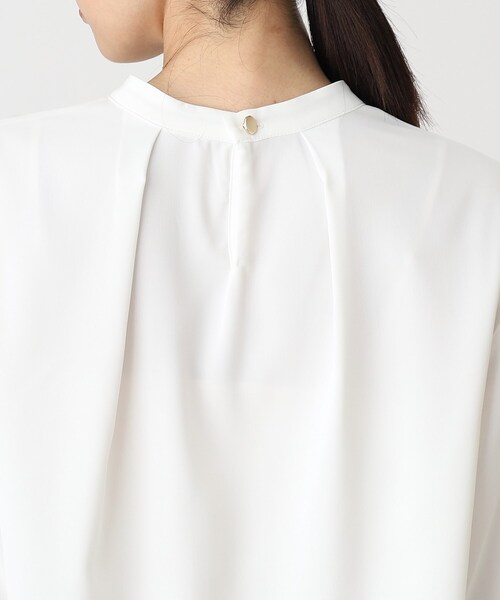 THE SHOP TK （ザ ショップ ティーケー ）の「◆【セレモニー/入卒/通勤/洗える】金属バー付タックブラウス（シャツ/ブラウス・レディース・オフホワイト・11/13/14/12）」の7枚目の写真