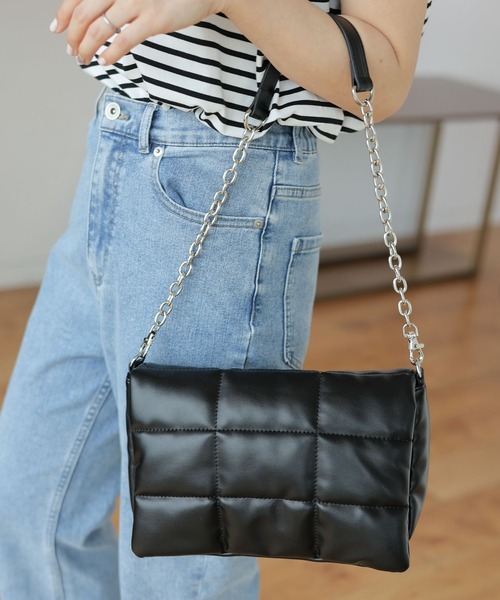 LEPSIM(レプシィム)の「パデット2WAYショルダー 103831(ショルダーバッグ・レディース・ブラック/オフホワイト/ライトイエロー/ガンメタ/ライム/ブルー/シルバー/レッド・ONE SIZE)」の12枚目の写真