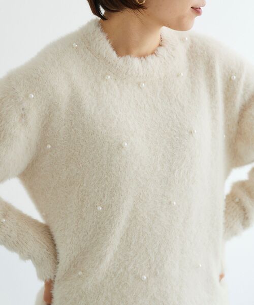 le.coeur blanc(ルクールブラン)の「フェザーヤーンパールデザインニット(ニット/セーター・レディース・ブラック/ベージュ/ピンク・38)」の16枚目の写真