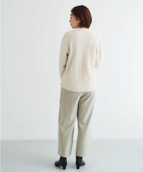 le.coeur blanc(ルクールブラン)の「フェザーヤーンパールデザインニット(ニット/セーター・レディース・ブラック/ベージュ/ピンク・38)」の19枚目の写真