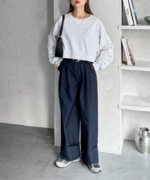feepur(フェピュール)の「サイドジップショートミニ裏毛スウェット(スウェット・レディース・ブラック/オフホワイト/オートミール・MEDIUM)」の9枚目の写真