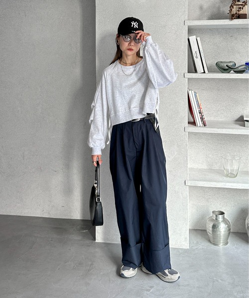 feepur(フェピュール)の「サイドジップショートミニ裏毛スウェット(スウェット・レディース・ブラック/オフホワイト/オートミール・MEDIUM)」の11枚目の写真