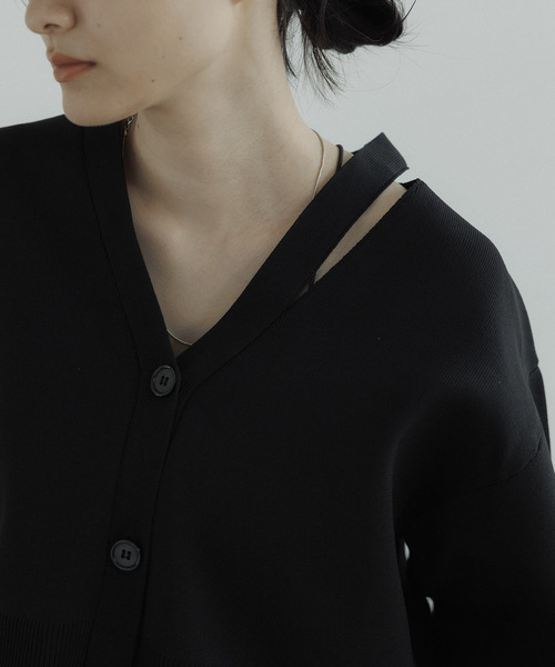 CE'E_SE'E（シーシー）の「ショルダースリットニットカーディガン（カーディガン/ボレロ・レディース・チャコールグレー/オフホワイト/ブラック・FREE）」の21枚目の写真