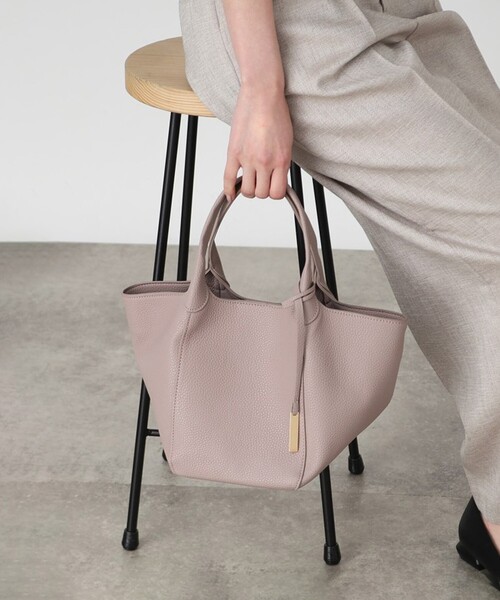 THE SHOP TK （ザ ショップ ティーケー ）の「◆【軽量／2way】ポケット付きシュリンクトートバッグ（トートバッグ・レディース・ブラック/グレー/ピンク系・00）」の5枚目の写真