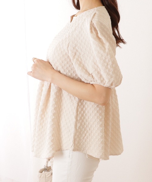Lace Ladies(レースレディース)の「キーネック パフスリーブ ペプラム 半袖 プルオーバー(シャツ/ブラウス・レディース・ホワイト/ブラック/アイボリー・FREE)」の11枚目の写真