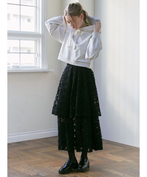 dazzlin（ダズリン）の「＜dazzlinコラボ＞ロゴショートフーディ（パーカー・レディース・イエロー/ベージュ/グレー・FREE）」の6枚目の写真