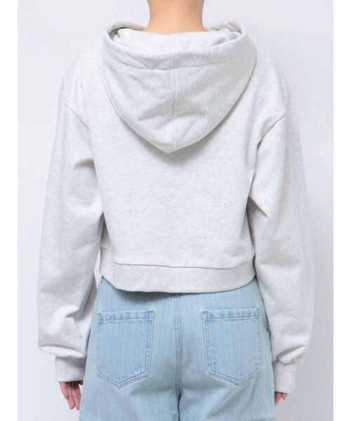 dazzlin（ダズリン）の「＜dazzlinコラボ＞ロゴショートフーディ（パーカー・レディース・イエロー/ベージュ/グレー・FREE）」の15枚目の写真