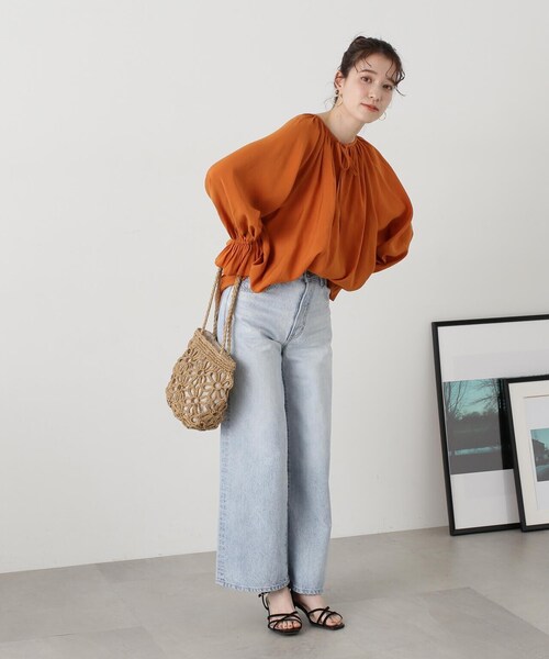 N.（N. Natural Beauty Basic）（エヌエヌナチュラルビューティーベーシック）の「◆Ｖネックギャザーチュニックブラウス（シャツ/ブラウス・レディース・オレンジ/グレー/オフホワイト・MEDIUM）」の20枚目の写真