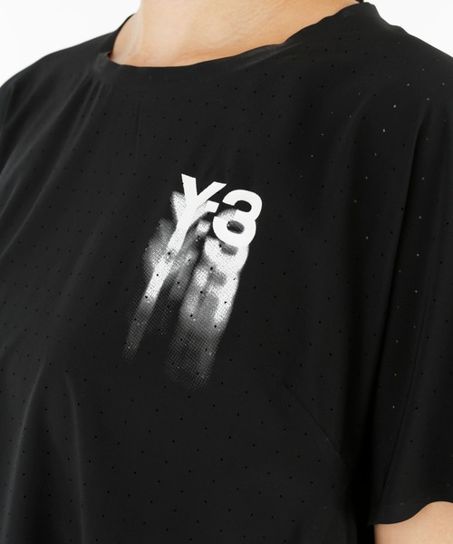 Y-3（ワイスリー）の「W RUN SS TEE（Tシャツ/カットソー・レディース・ブラック・XX-SMALL/X-SMALL/SMALL/MEDIUM）」の3枚目の写真