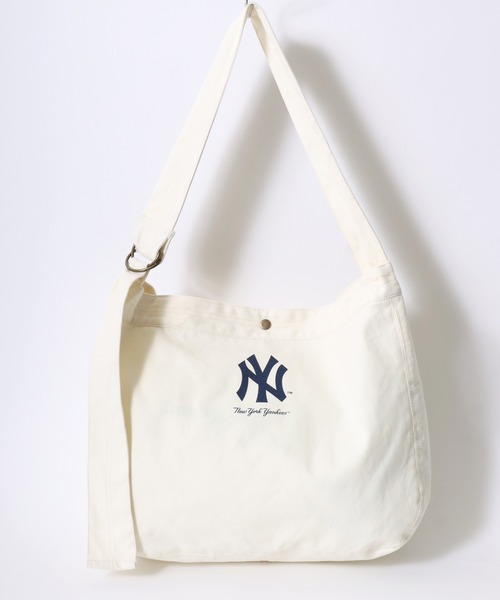 MLB(メジャーリーグベースボール)の「MLB/メジャーリーグベースボール キャンバス ロゴ ワンポイント ビッグショルダーバッグ/メッセンジャーバッグ/レディース メンズ(ショルダーバッグ・レディース・ホワイト系その他2/ホワイト系その他3/ホワイト系その他・FREE)」の4枚目の写真