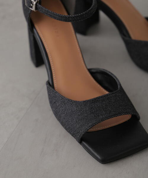 FREE'S MART（フリーズマート）の「オープントゥサンダル（サンダル・レディース・ブラック/ライトグリーン/ベージュ・SMALL/MEDIUM）」の11枚目の写真