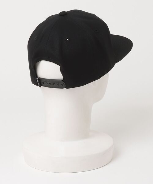 RVCA(ルーカ)の「RVCA/ルーカ キャップ TWILL SNAPBACKⅡ BE041-911(キャップ・メンズ・ホワイト/ブラック/ブラック×ブラック・FREE)」の4枚目の写真