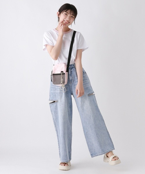 repipi armario（レピピ アルマリオ）の「サイドZIPデニムパンツ（デニムパンツ・キッズ・ブラック/ライトブルー/ホワイト・MEDIUM/SMALL/LARGE）」の15枚目の写真