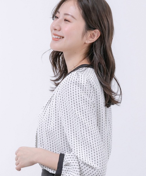 Jayro(ジャイロ)の「配色バンドカラーブラウス(シャツ/ブラウス・レディース・ピンク系その他2/ホワイト系その他/ブラック/ブラック系その他/ホワイト系その他2・M)」の18枚目の写真