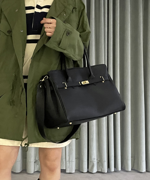 U by SPICK&SPAN(ユーバイスピックアンドスパン)の「≪追加≫【AULENTTI/オウレンティ】2WAY TOTE BAG2(トートバッグ・レディース・ブラック・FREE)」の4枚目の写真