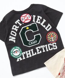 BREEZE（ブリーズ）の「前Vガゼット付バックワッペンTシャツ（Tシャツ/カットソー・キッズ）」