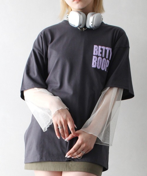 SpRay(スプレイ)の「ベティーBETTYバックプリントTシャツ(Tシャツ/カットソー・レディース・ブラック/オフホワイト/チャコールグレー・FREE)」の8枚目の写真