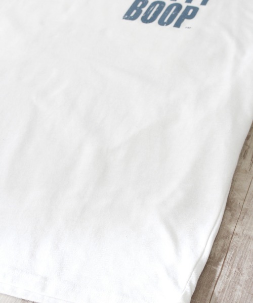 SpRay(スプレイ)の「ベティーBETTYバックプリントTシャツ(Tシャツ/カットソー・レディース・ブラック/オフホワイト/チャコールグレー・FREE)」の17枚目の写真