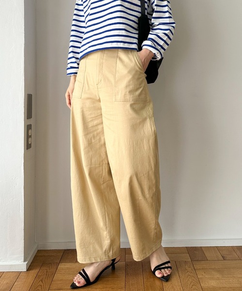 Doux archives(ドゥアルシーヴ)の「カーブラインベイカーパンツ(チノパンツ・レディース・カーキ/ベージュ・MEDIUM/LARGE)」の19枚目の写真