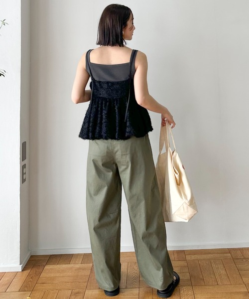 Doux archives(ドゥアルシーヴ)の「カーブラインベイカーパンツ(チノパンツ・レディース・カーキ/ベージュ・MEDIUM/LARGE)」の15枚目の写真