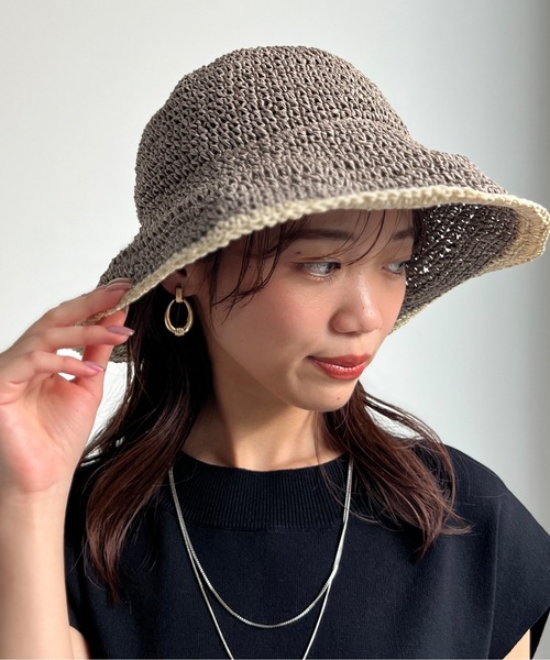 Chez toi(シェトワ)の「配色ラインペーパーHAT(ハット・レディース・ベージュ/グレイッシュベージュ/ライトベージュ・FREE)」の5枚目の写真