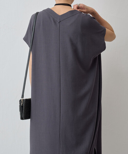 BEARDSLEY(ビアズリー)の「ポイントチョーカー(樹脂パール)(チョーカー・レディース・ホワイト・FREE)」の6枚目の写真