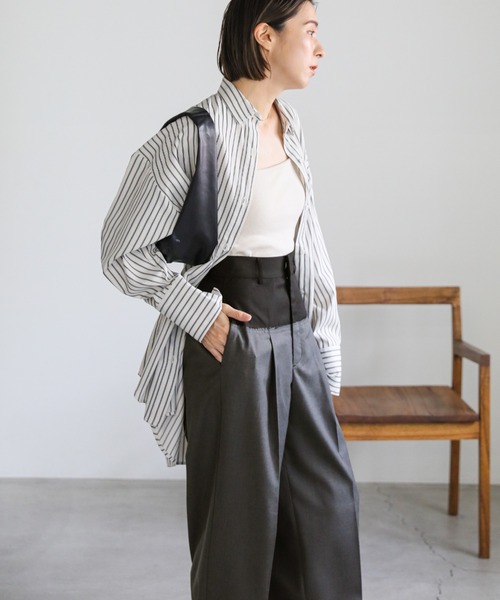 select MOCA(セレクトモカ)の「ウエスト切替スラックスパンツ(スラックス・レディース・グレー/ベージュ・MEDIUM/LARGE)」の10枚目の写真