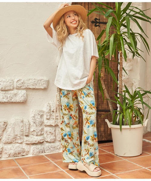 anap mimpi(アナップミンピ)の「切替 ビッグ 無地 半袖 スラブ Tシャツ(Tシャツ/カットソー・レディース・ベージュ系その他/グリーン/ブラック/オフホワイト・FREE)」の10枚目の写真