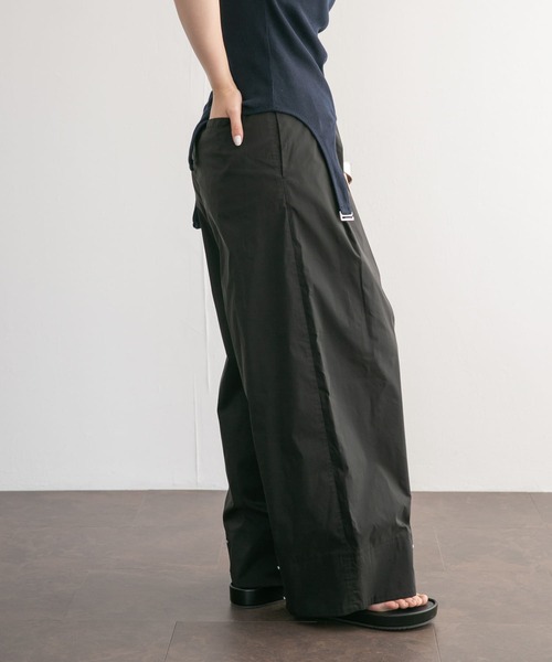 KBF（ケイビーエフ）の「2WAYコクーンパンツ（その他パンツ・レディース・ブラック/レッド/オフホワイト・ONE）」の19枚目の写真