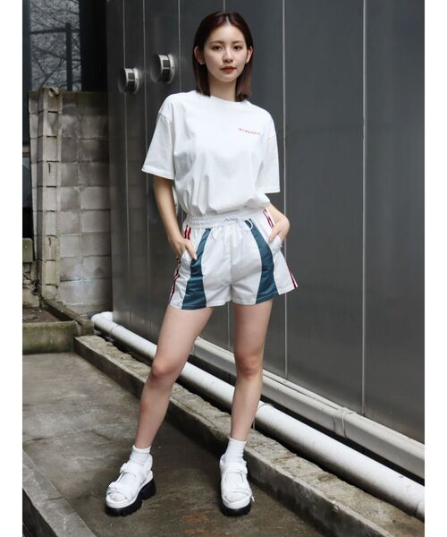 EVRIS(エヴリス)の「サイドライントラックショートパンツ(その他パンツ・レディース・ネイビー/ホワイト・FREE)」の21枚目の写真